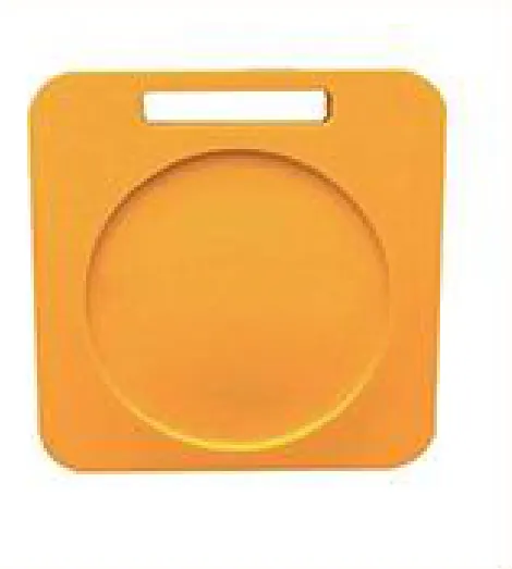 Circular-recess crane outrigger pad with carry handle